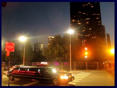 Chicago by night - Navy Pier - Limousine outside Lake Point Tower